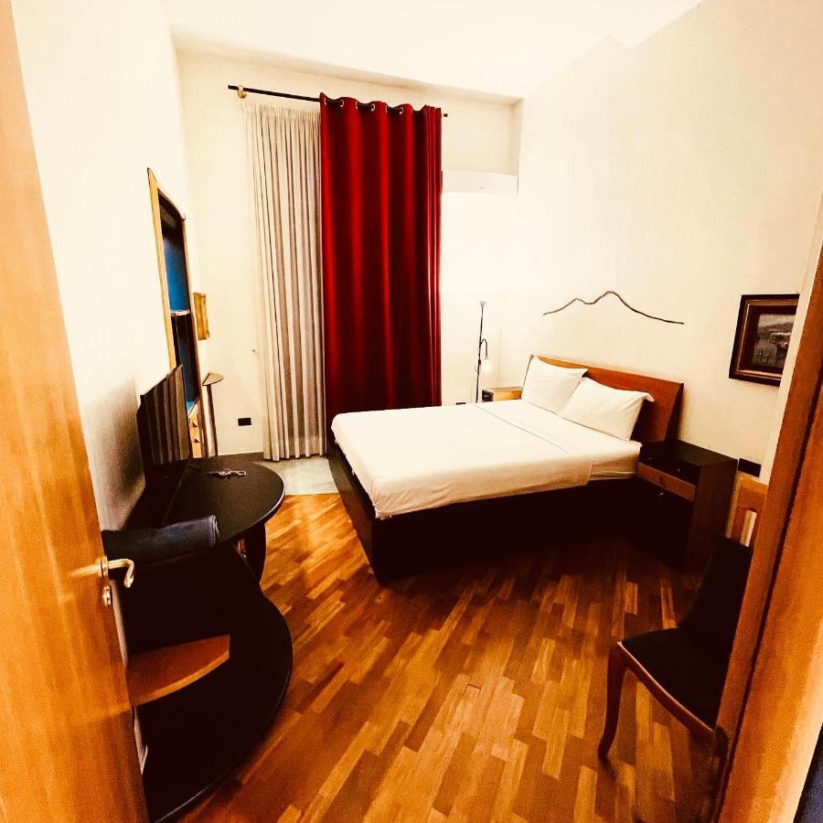 נאפולי Lanova 21 Rooms מראה חיצוני תמונה