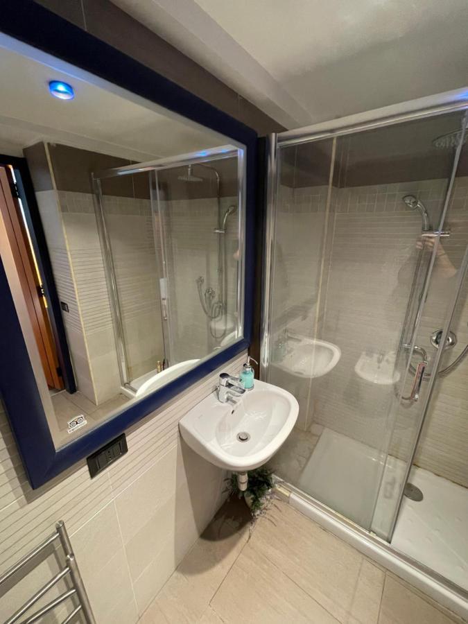 נאפולי Lanova 21 Rooms מראה חיצוני תמונה